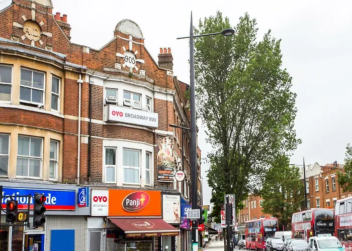 The Broadway Hotel - London Heathrow