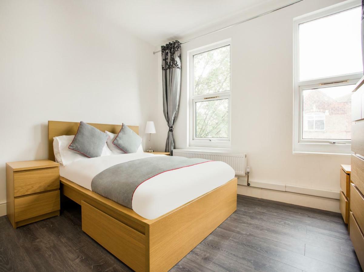 The Broadway - London Heathrow Hotel 2*